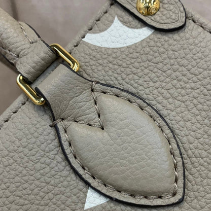 LV - Cabas OnTheGo BB Petit