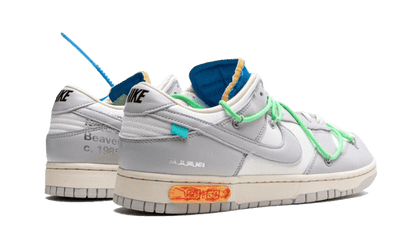 Nike® x Off-White® Dunk Low lot 26