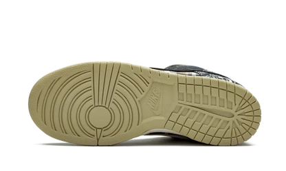 SB Dunk Low Travis Scott Nike