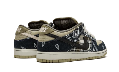 SB Dunk Low Travis Scott Nike